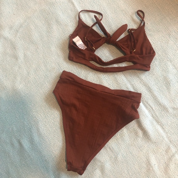 L*space Pointelle Rib Frenchi bottom (med) and Flashback top (small) in Tobacco - Picture 4 of 12